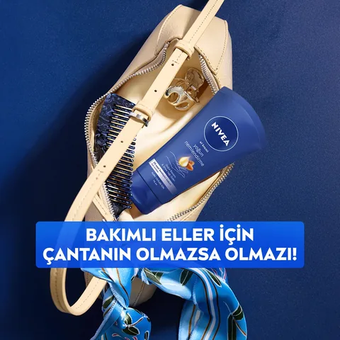 Крем для губ Nivea Original Care 4.8 г и набор кремов для рук интенсивного увлажнения 4.8 г + 75 мл