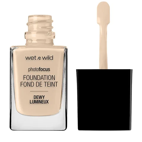 Wet n Wild Photo Focus Dewy Foundation - Nude Ivory
