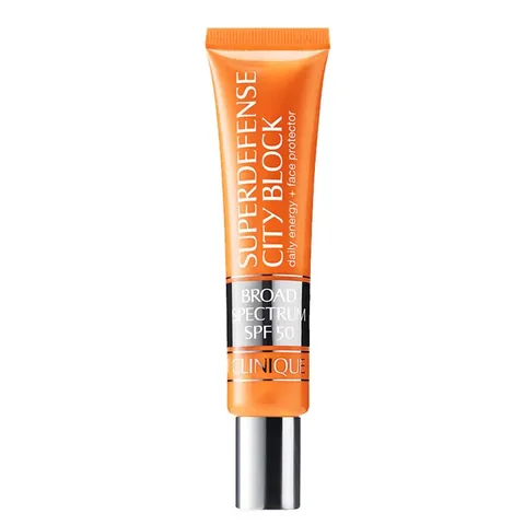 Erleben Sie strahlende Haut mit Clinique Superdefense SPF 50