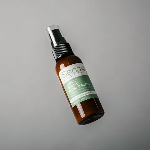 Sensatia Botanicals سيروم فيتامين سي من سينساتيا ياسمين سامباك، 60 مل مضاد للأكسدة ومفتح للبشرة
