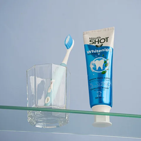 Whitening-Zahnpasta mit frischer Minze von Mouth Shot – 100 ml