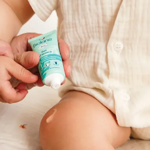 Erfrischen & Beruhigen: Biolane Bio Arnika Gel 20 ml