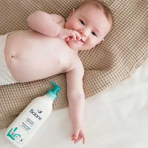 Biolane Moisturizing Body Milk 350 ml
