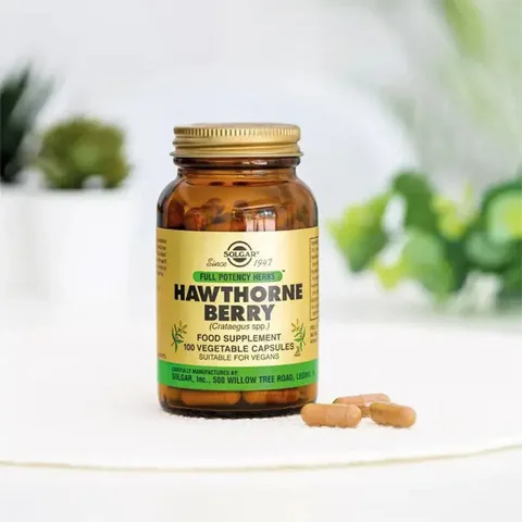 اختر النقاء: Solgar Hawthorne Berry 100 كبسولة نباتية