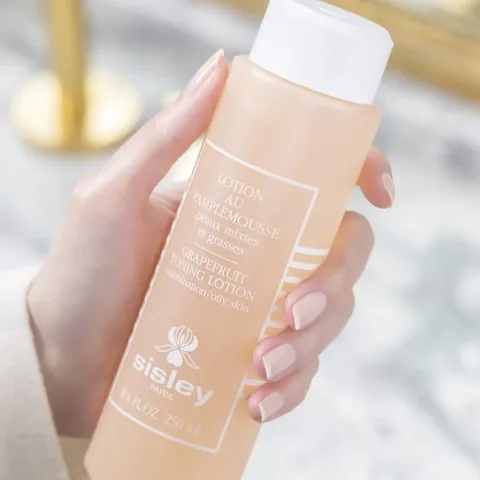 Sisley Grapefruit Toning Lotion 250 ml