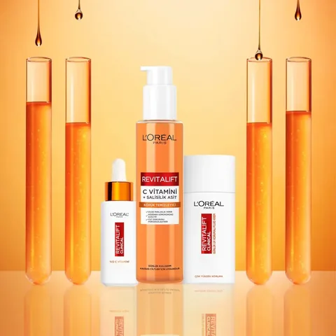 Loreal Paris Revitalift Vitamin C Salicylic Acid Brightening Cleansing Gel 150 ml