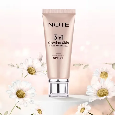 Тональный увлажняющий крем для сияющей кожи 50 SPF 3 в 1 от Note