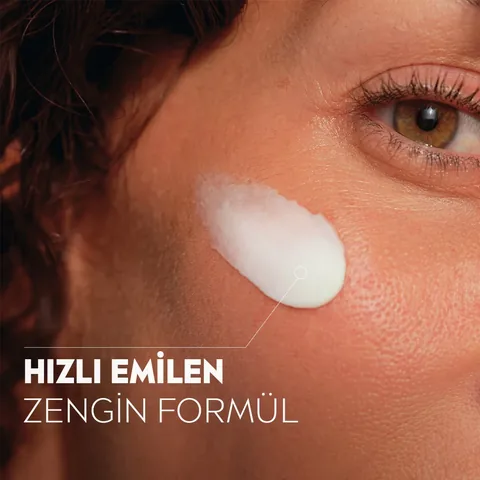 NIVEA كريم نيفيا كيو 10 باور المضاد للتجاعيد وشد البشرة بعامل حماية من الشمس 30، 50 مل