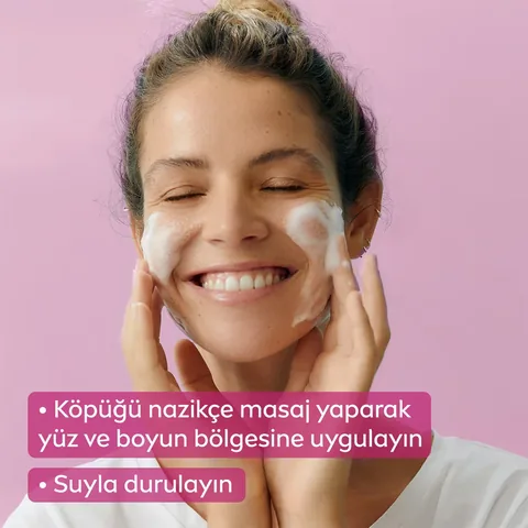 Nivea Aqua Rose Face Wash Foam 150 ml