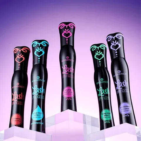 Essence ماسكرا لاش برنسس كيرلي من ايسنس