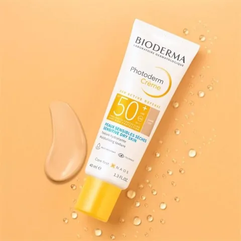 Bioderma كريم بيوديرما فوتوديرم بعامل حماية من الشمس 50+ 40 مل فاتح