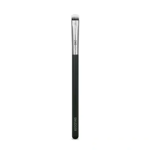 Watsons فرشاة إخفاء العيوب واتسونز برو 240