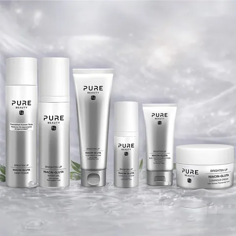 Очищающая пена для лица Pure Beauty Brighten Up 125 мл