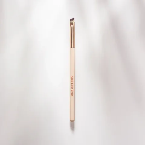 Watsons فرشاة واتسونز لتحديد العيون بزاوية