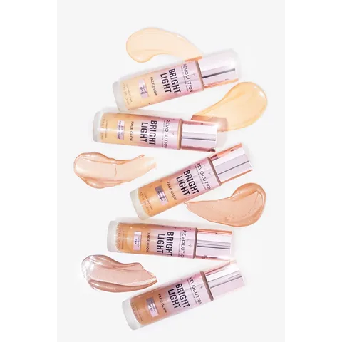 Revolution Bright Light Face Glow 4 in1 luminous Foundation Medium Light