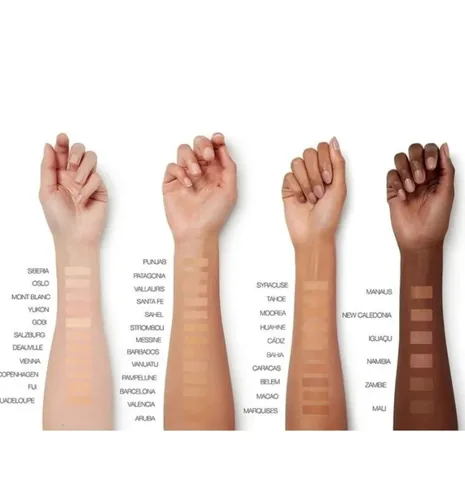 NARS Sheer Glow Foundation - Punjab von NARS