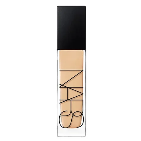 NARS Deauville Natural Radiant Langzeitfoundation
