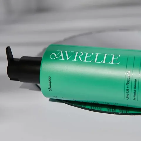Avril Olive Oil and Arugula Oil Shampoo 400 ml