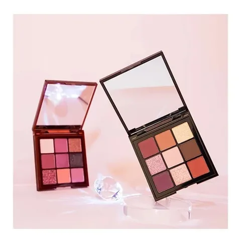 9-Color Eyeshadow Palette E09 - by Polvere