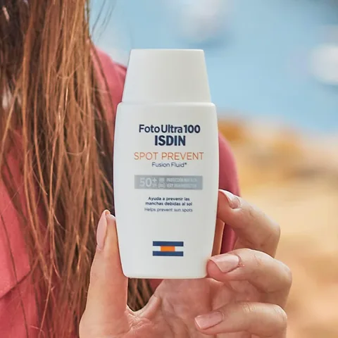 Photo Ultra Sunblock with Spot Treatment SPF 50 by Isdin 50 ml