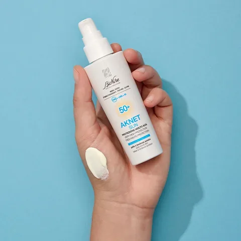 جل واقي الشمس بايو نايك أكنت صن SPF50+ 50 مل BioNike