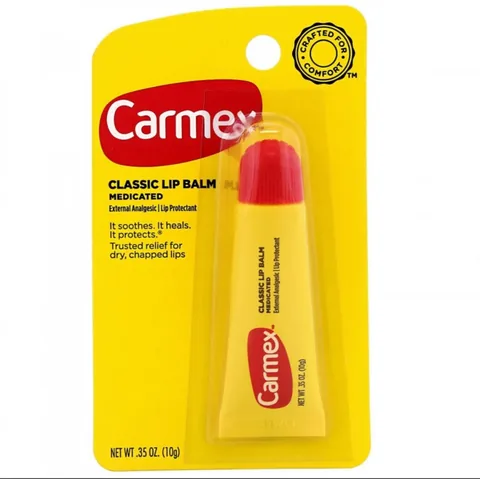 Carmex مرطب الشفاه الكلاسيكي كارمكس ١٠ غرام مرطب وملطف