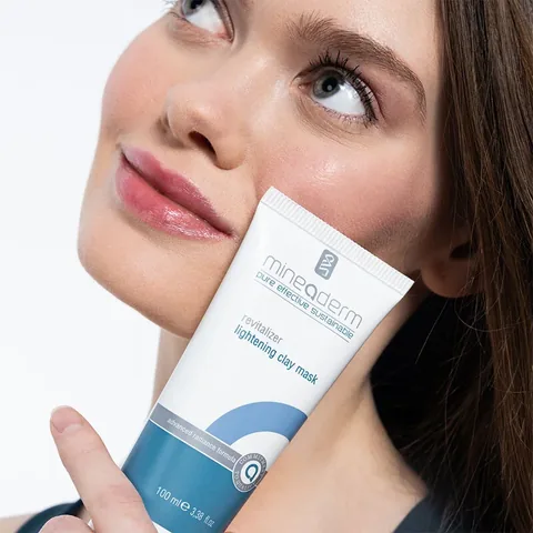 Mineaderm Revitalizer Lightening Mask 100 ml
