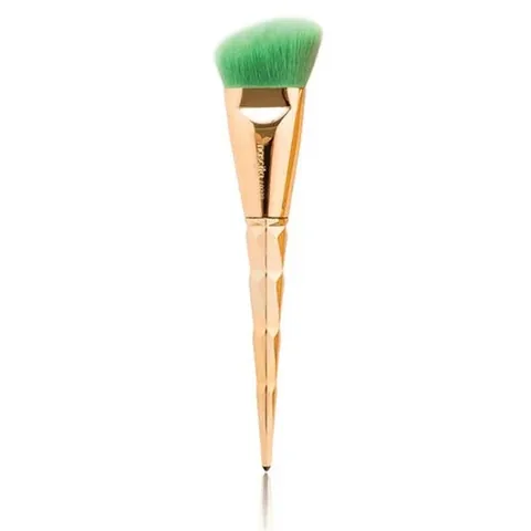 Nascita Stiletto Winkelfoundationpinsel für makelloses Make-up