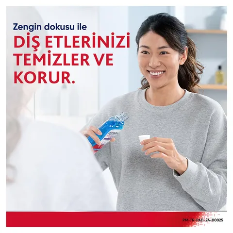 Parodontax Mouthwash Gum Power &amp; Protection 500 ml