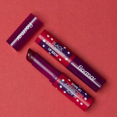 Flormar Lip Balm Fruit Scented And Coloring Lip Moisturizer Strawberry