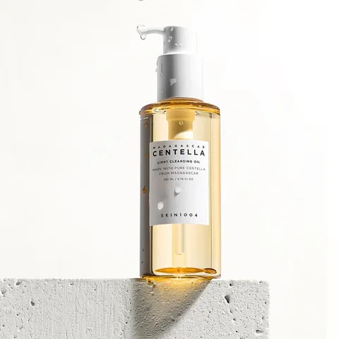 Light Oil Cleaner with Centella Herb from Skin 1004 - 200 ml