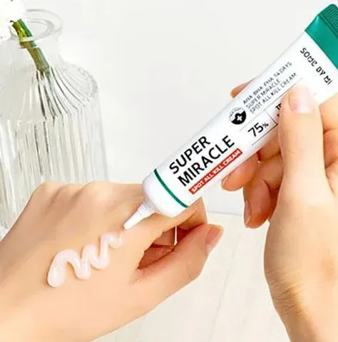 SooM Bye Me Miracle Spot Cream for Acne Treatment - 30ml