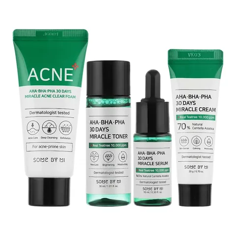 Miracle SOS Set 30 Tage zur Behandlung von Hautunreinheiten von Some By Mi