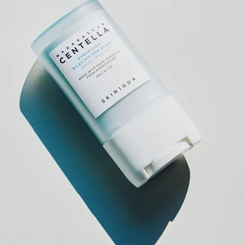 ستيك واقي شمس هيدرا-سيكا من سكن 1004 SPF 50+ PA++++ 20 غرام Skin 1004