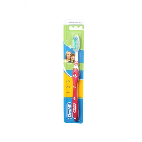 Oral-B Mittel Manual Zahnbürste 123