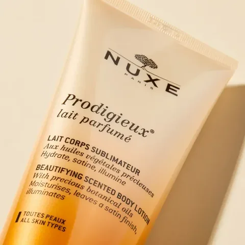 NUXE لوشن الجسم المعطر نوكس بروديجيوكس 200 مل