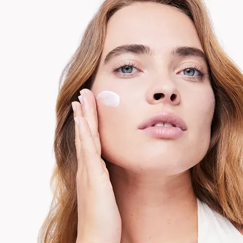 Raffermissez & Lissez votre Peau avec Nuxe Merveillance Lift
