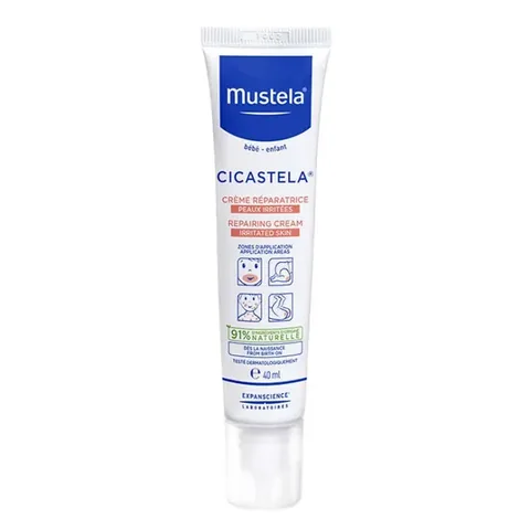 Apaisez et protégez la peau sensible avec Mustela Cicastela