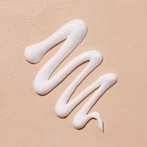 Apaisez et protégez la peau sensible avec Mustela Cicastela