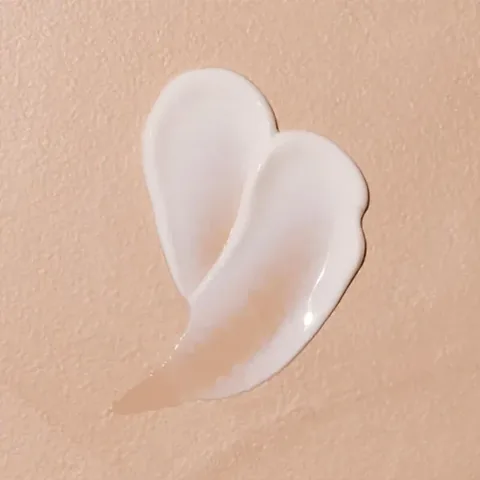 Renforcez l'élasticité de votre peau avec Mustela Maternité