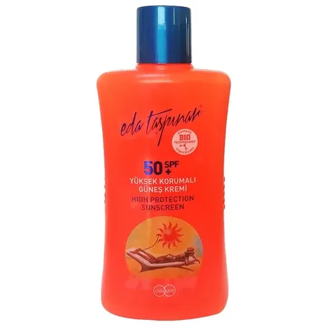Profitez d'une haute protection solaire SPF50+ Eda Taşpınar