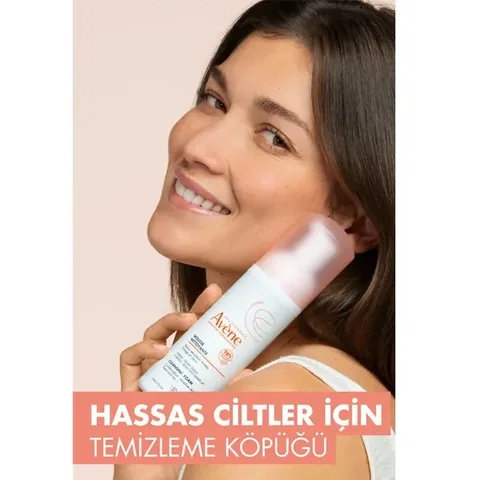 Obtenez un teint frais et purifié avec la Mousse Nettoyante