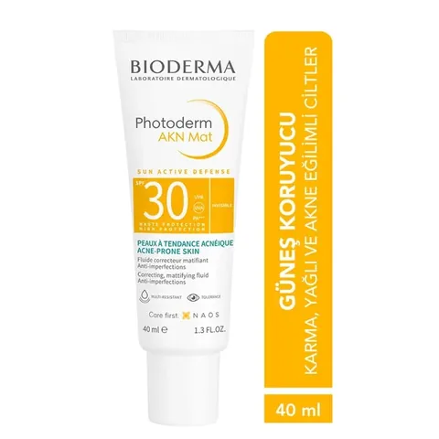 Protégez & Matifiez : Crème Solaire Bioderma Photoderm AKN M