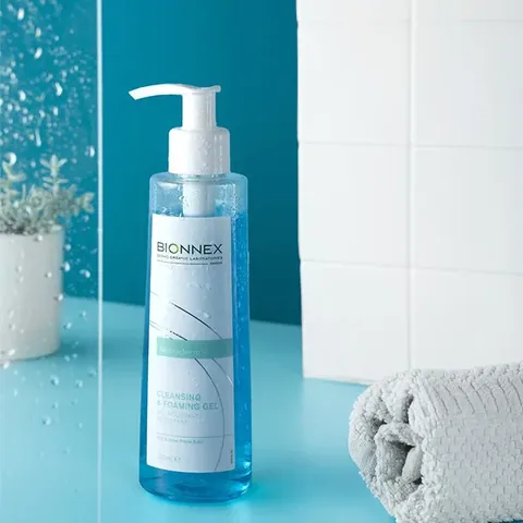 Purifiez votre peau: Gel Nettoyant Bionnex Rensaderm 200 ml