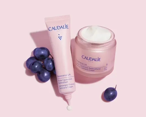 Caudalie Resveratrol Lift Lightweight Cashmere Day Care Cream 40 ml