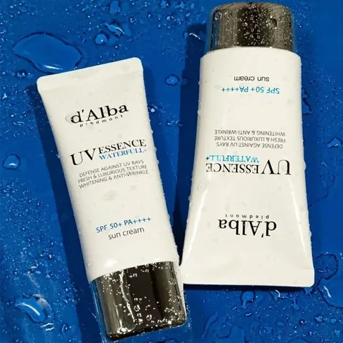 Dalba Waterful Uv Essence Sun Cream Spf50+ Pa++++ 35 ml