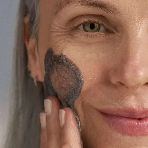 Révélez une peau lumineuse avec Dermalogica Daily Superfolia