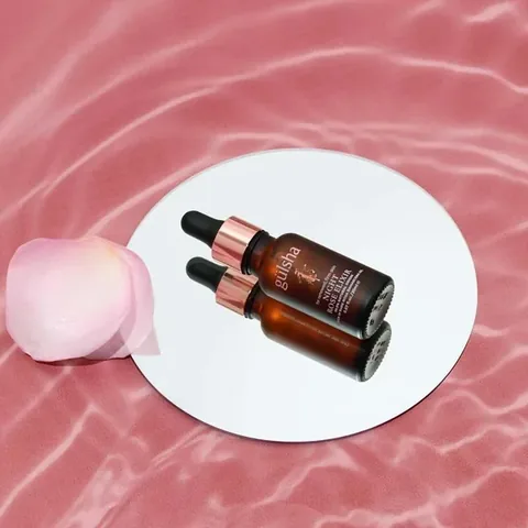 Rajeunissez votre peau : Élixir de Nuit à la Rose Gülsha