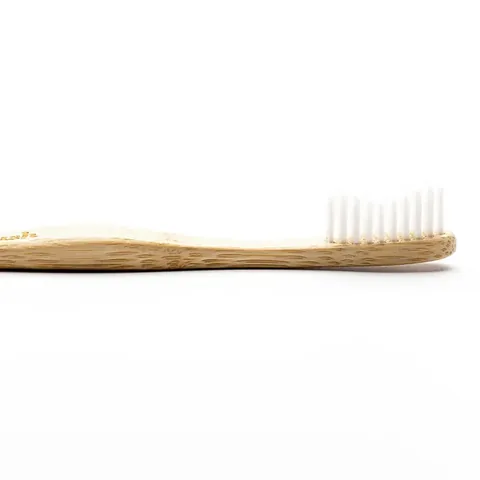 Obtenez un sourire sain et écologique avec Humble Brush