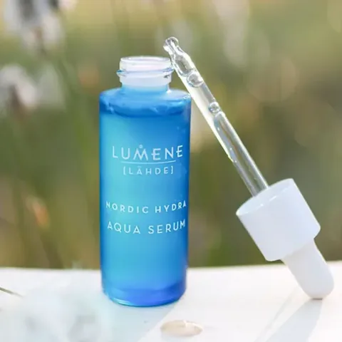 Obtenez une peau hydratée et lisse avec Lumene Nordic Hydra